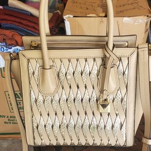 Michael Kors hand bag